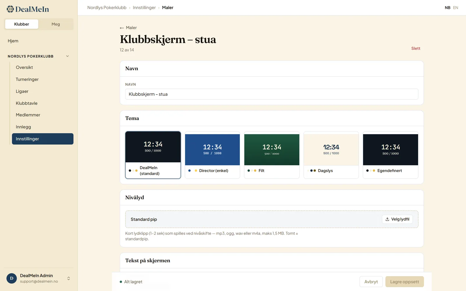 Skjermmalen Klubbskjerm – stua: valg av tema blant fem fargeforslag, nivåvalg og tekst på skjermen.
